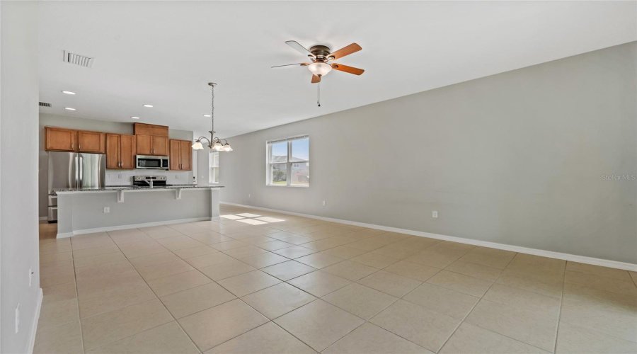 DAVENPORT, Florida 33837, 4 Bedrooms Bedrooms, ,2 BathroomsBathrooms,Residential,For Sale,SWAN SWIM,0,MFRS5153206