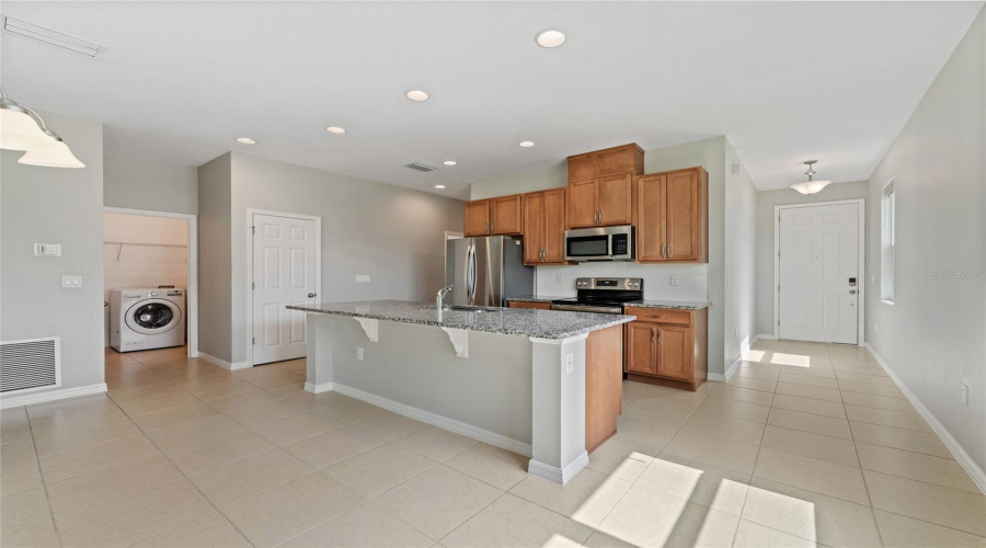 DAVENPORT, Florida 33837, 4 Bedrooms Bedrooms, ,2 BathroomsBathrooms,Residential,For Sale,SWAN SWIM,0,MFRS5153206