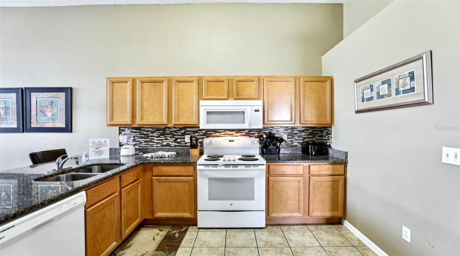 KISSIMMEE, Florida 34746, 5 Bedrooms Bedrooms, ,3 BathroomsBathrooms,Residential,For Sale,HIDEAWAY BEACH,0,MFRO6372170