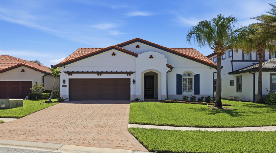 ORLANDO, Florida 32836, 4 Bedrooms Bedrooms, ,2 BathroomsBathrooms,Residential,For Sale,ROYAL CYPRESS,0,MFRO6424516