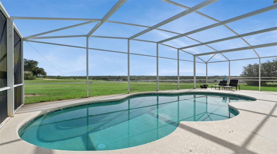 DAVENPORT, Florida 33897, 5 Bedrooms Bedrooms, ,5 BathroomsBathrooms,Residential,For Sale,BELFRY,0,MFRS5153614