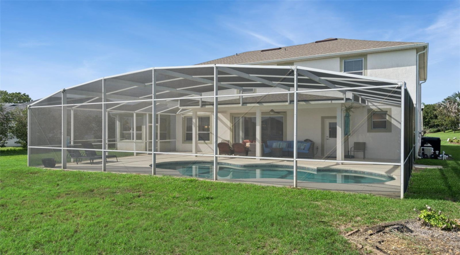DAVENPORT, Florida 33897, 5 Bedrooms Bedrooms, ,5 BathroomsBathrooms,Residential,For Sale,BELFRY,0,MFRS5153614