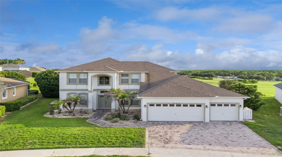 DAVENPORT, Florida 33897, 5 Bedrooms Bedrooms, ,5 BathroomsBathrooms,Residential,For Sale,BELFRY,0,MFRS5153614