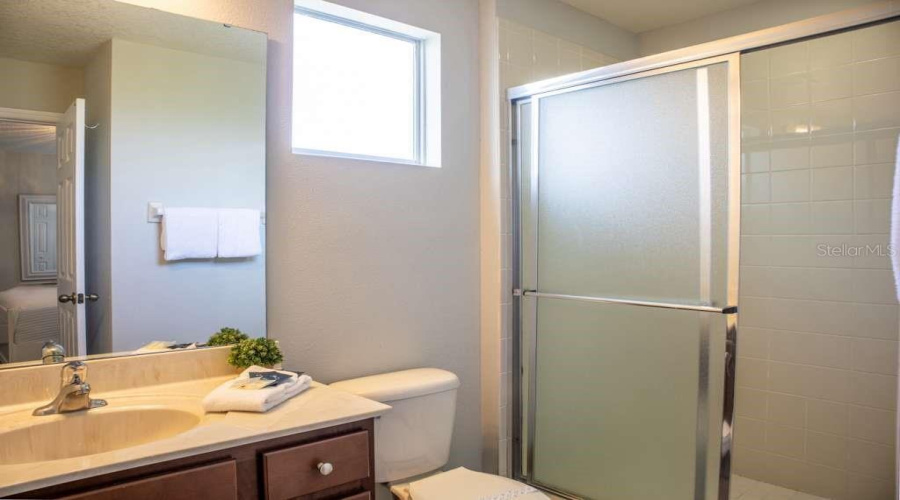 KISSIMMEE, Florida 34746, 6 Bedrooms Bedrooms, ,5 BathroomsBathrooms,Residential,For Sale,LAS FUENTES,0,MFRS5144642