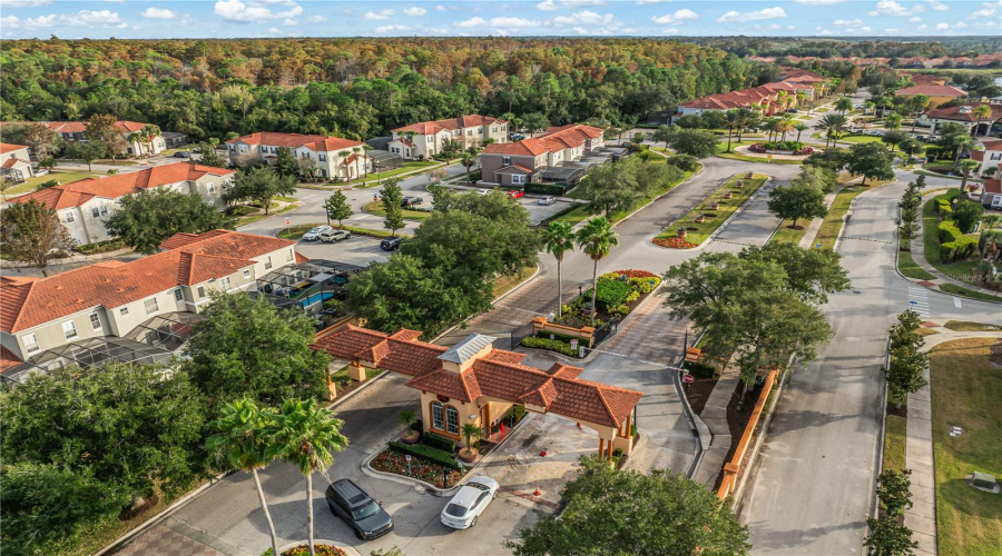 KISSIMMEE, Florida 34746, 6 Bedrooms Bedrooms, ,5 BathroomsBathrooms,Residential,For Sale,LAS FUENTES,0,MFRS5144642