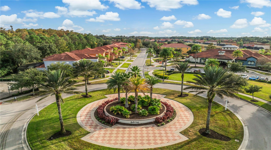 KISSIMMEE, Florida 34746, 6 Bedrooms Bedrooms, ,5 BathroomsBathrooms,Residential,For Sale,LAS FUENTES,0,MFRS5144642