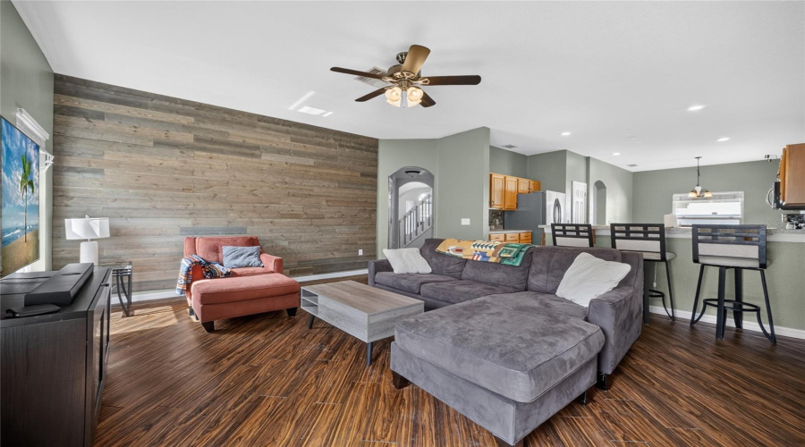 DAVENPORT, Florida 33896, 4 Bedrooms Bedrooms, ,2 BathroomsBathrooms,Residential,For Sale,KILDRUMMY,0,MFRO6424806