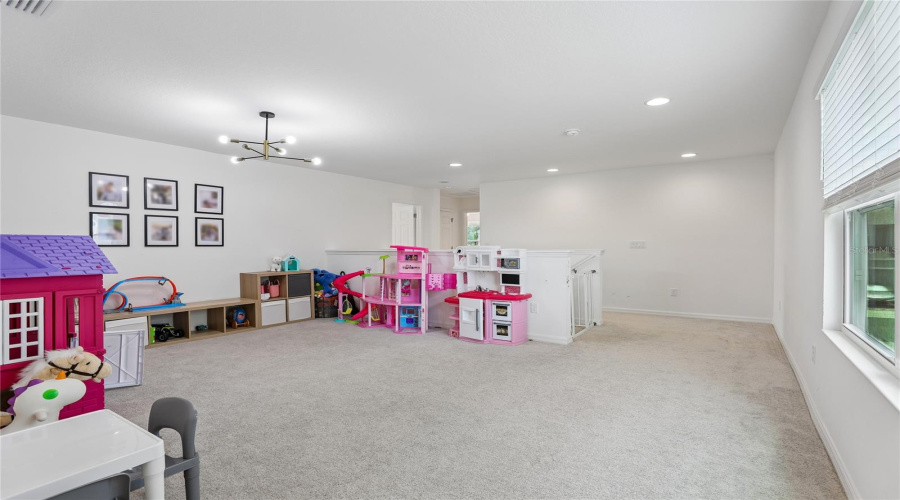 DAVENPORT, Florida 33837, 4 Bedrooms Bedrooms, ,2 BathroomsBathrooms,Residential,For Sale,SWAN SWIM,0,MFRS5153618