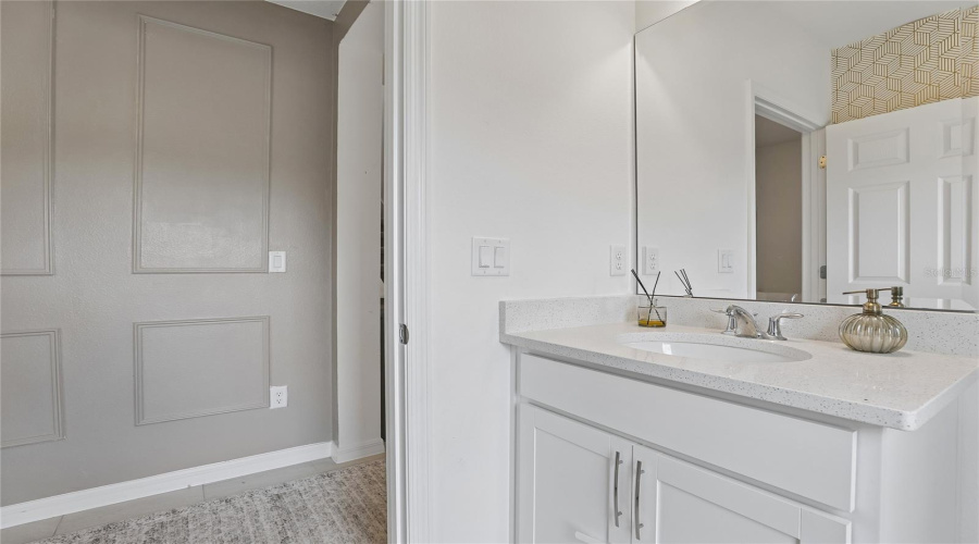 DAVENPORT, Florida 33837, 4 Bedrooms Bedrooms, ,2 BathroomsBathrooms,Residential,For Sale,SWAN SWIM,0,MFRS5153618