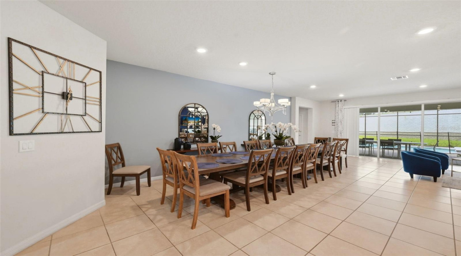 DAVENPORT, Florida 33897, 8 Bedrooms Bedrooms, ,6 BathroomsBathrooms,Residential,For Sale,LELANI,0,MFRO6423565