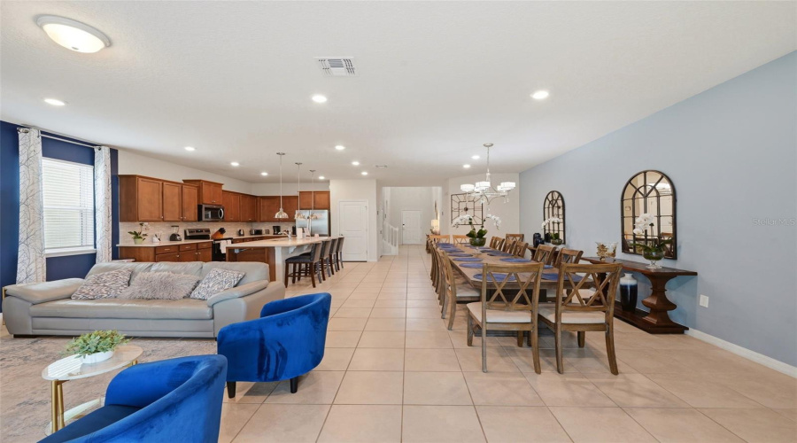 DAVENPORT, Florida 33897, 8 Bedrooms Bedrooms, ,6 BathroomsBathrooms,Residential,For Sale,LELANI,0,MFRO6423565