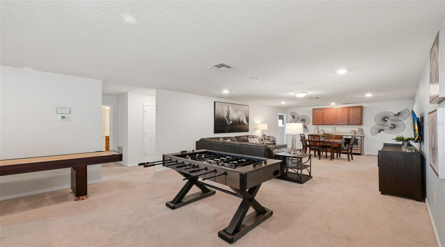 DAVENPORT, Florida 33897, 8 Bedrooms Bedrooms, ,6 BathroomsBathrooms,Residential,For Sale,LELANI,0,MFRO6423565