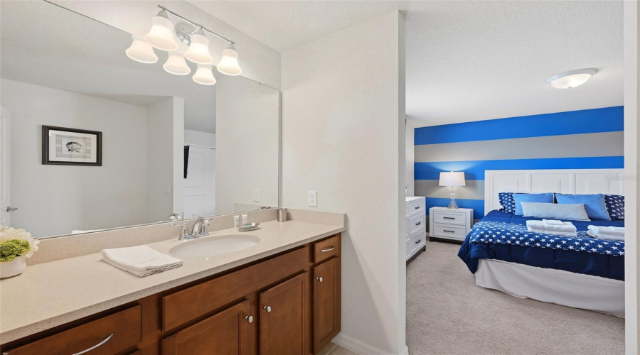 DAVENPORT, Florida 33897, 8 Bedrooms Bedrooms, ,6 BathroomsBathrooms,Residential,For Sale,LELANI,0,MFRO6423565