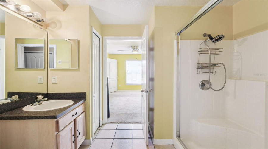DAVENPORT, Florida 33896, 5 Bedrooms Bedrooms, ,4 BathroomsBathrooms,Residential,For Sale,SCRUB JAY,0,MFRP4939296