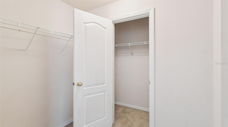 DAVENPORT, Florida 33896, 5 Bedrooms Bedrooms, ,4 BathroomsBathrooms,Residential,For Sale,SCRUB JAY,0,MFRP4939296
