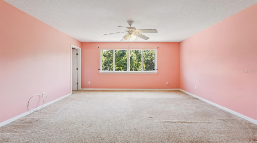 DAVENPORT, Florida 33896, 5 Bedrooms Bedrooms, ,4 BathroomsBathrooms,Residential,For Sale,SCRUB JAY,0,MFRP4939296