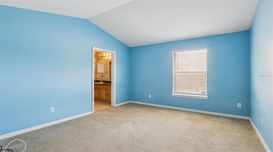 DAVENPORT, Florida 33896, 5 Bedrooms Bedrooms, ,4 BathroomsBathrooms,Residential,For Sale,SCRUB JAY,0,MFRP4939296