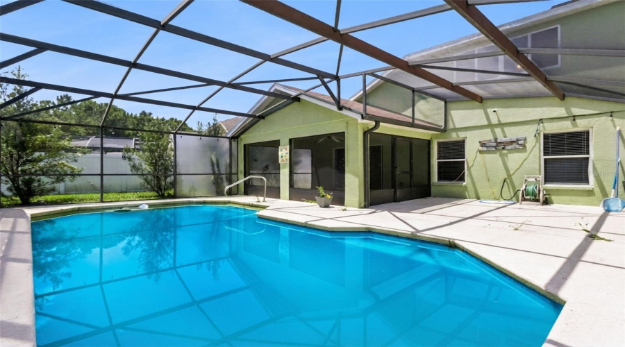 DAVENPORT, Florida 33896, 5 Bedrooms Bedrooms, ,4 BathroomsBathrooms,Residential,For Sale,SCRUB JAY,0,MFRP4939296