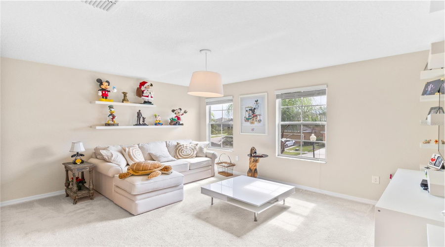 KISSIMMEE, Florida 34746, 5 Bedrooms Bedrooms, ,4 BathroomsBathrooms,Residential,For Sale,SANTOSH,0,MFRO6423779