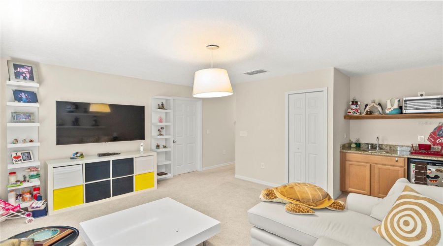 KISSIMMEE, Florida 34746, 5 Bedrooms Bedrooms, ,4 BathroomsBathrooms,Residential,For Sale,SANTOSH,0,MFRO6423779
