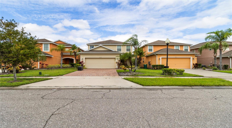 KISSIMMEE, Florida 34746, 5 Bedrooms Bedrooms, ,4 BathroomsBathrooms,Residential,For Sale,SANTOSH,0,MFRO6423779