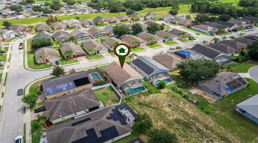 DAVENPORT, Florida 33837, 4 Bedrooms Bedrooms, ,3 BathroomsBathrooms,Residential,For Sale,VINE,0,MFRS5153667