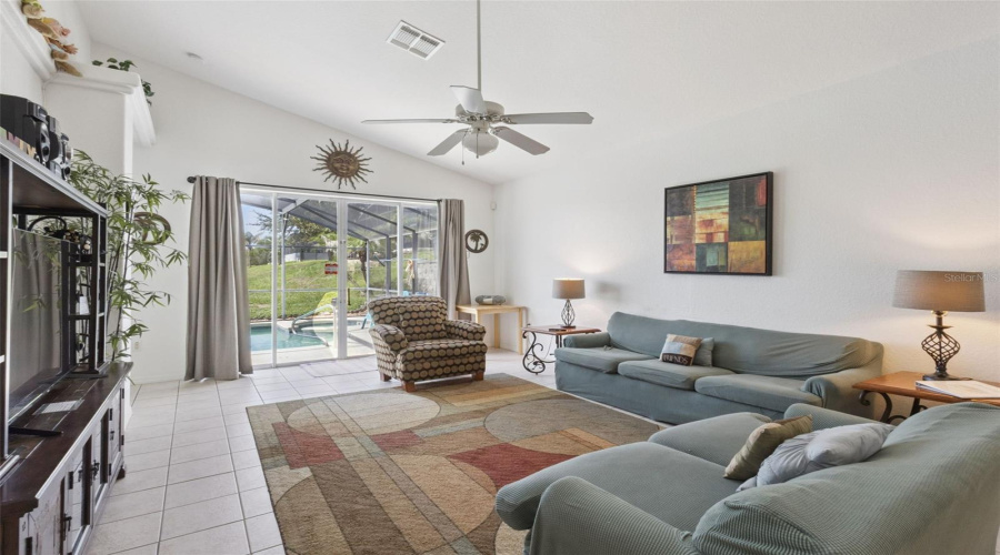 DAVENPORT, Florida 33837, 4 Bedrooms Bedrooms, ,3 BathroomsBathrooms,Residential,For Sale,VINE,0,MFRS5153667