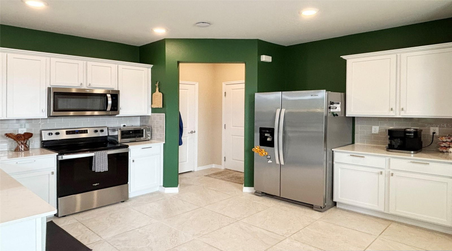 KISSIMMEE, Florida 34746, 3 Bedrooms Bedrooms, ,2 BathroomsBathrooms,Residential,For Sale,SPARKLING SHELL AVE,0,MFRS5153606
