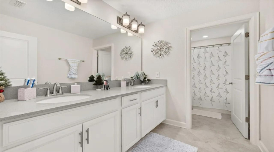 CHAMPIONS GATE, Florida 33896, 5 Bedrooms Bedrooms, ,4 BathroomsBathrooms,Residential,For Sale,OLYMPIC CLUB,0,MFRS5153434