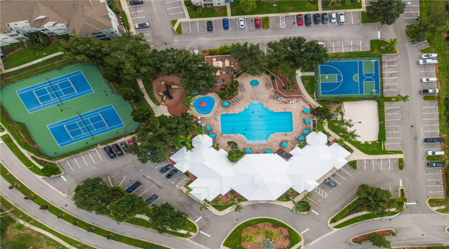 KISSIMMEE, Florida 34747, 6 Bedrooms Bedrooms, ,3 BathroomsBathrooms,Residential,For Sale,FAN PALM,0,MFRO6424807
