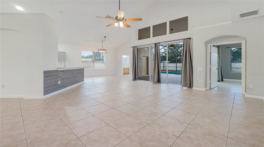 KISSIMMEE, Florida 34747, 6 Bedrooms Bedrooms, ,3 BathroomsBathrooms,Residential,For Sale,FAN PALM,0,MFRO6424807