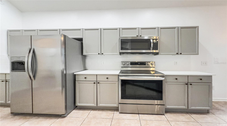 KISSIMMEE, Florida 34747, 6 Bedrooms Bedrooms, ,3 BathroomsBathrooms,Residential,For Sale,FAN PALM,0,MFRO6424807
