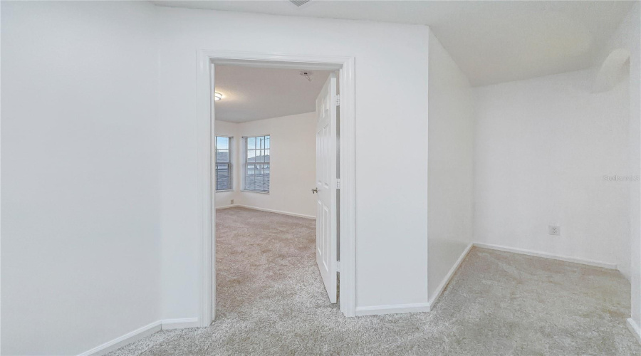 KISSIMMEE, Florida 34747, 6 Bedrooms Bedrooms, ,3 BathroomsBathrooms,Residential,For Sale,FAN PALM,0,MFRO6424807