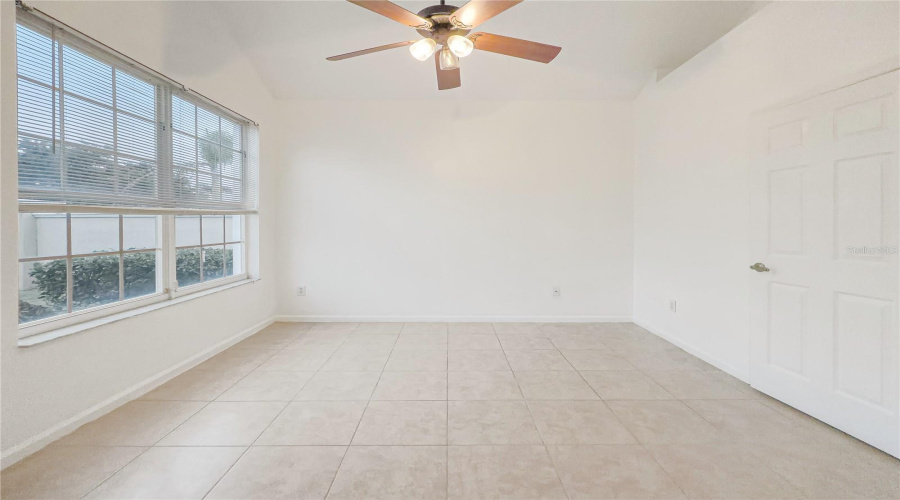 KISSIMMEE, Florida 34747, 6 Bedrooms Bedrooms, ,3 BathroomsBathrooms,Residential,For Sale,FAN PALM,0,MFRO6424807