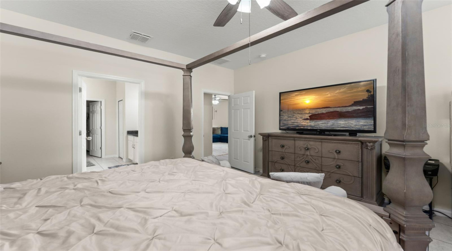 KISSIMMEE, Florida 34746, 4 Bedrooms Bedrooms, ,2 BathroomsBathrooms,Residential,For Sale,GRASMERE VIEW,0,MFRO6423410
