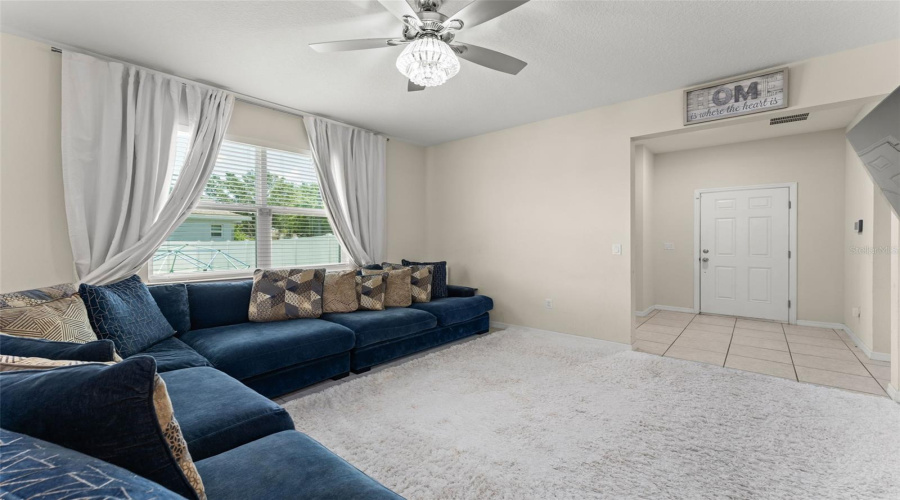 KISSIMMEE, Florida 34746, 4 Bedrooms Bedrooms, ,2 BathroomsBathrooms,Residential,For Sale,GRASMERE VIEW,0,MFRO6423410