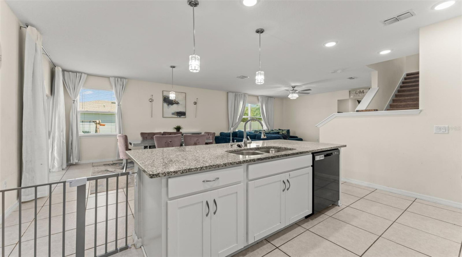 KISSIMMEE, Florida 34746, 4 Bedrooms Bedrooms, ,2 BathroomsBathrooms,Residential,For Sale,GRASMERE VIEW,0,MFRO6423410