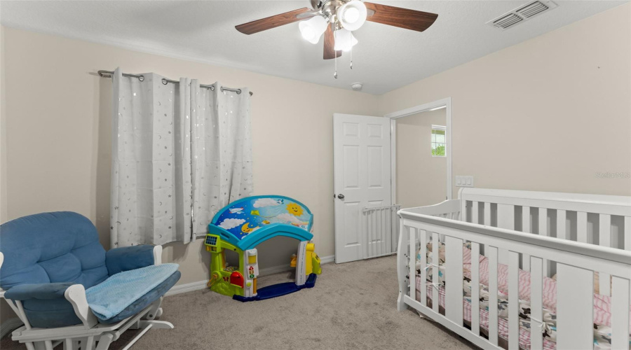 KISSIMMEE, Florida 34746, 4 Bedrooms Bedrooms, ,2 BathroomsBathrooms,Residential,For Sale,GRASMERE VIEW,0,MFRO6423410