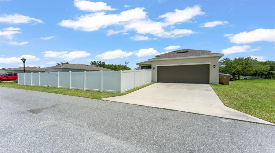 KISSIMMEE, Florida 34746, 4 Bedrooms Bedrooms, ,2 BathroomsBathrooms,Residential,For Sale,GRASMERE VIEW,0,MFRO6423410