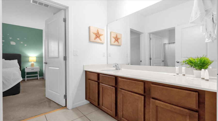 KISSIMMEE, Florida 34746, 6 Bedrooms Bedrooms, ,4 BathroomsBathrooms,Residential,For Sale,MONADO,0,MFRO6263041