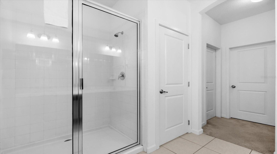 KISSIMMEE, Florida 34746, 6 Bedrooms Bedrooms, ,4 BathroomsBathrooms,Residential,For Sale,MONADO,0,MFRO6263041