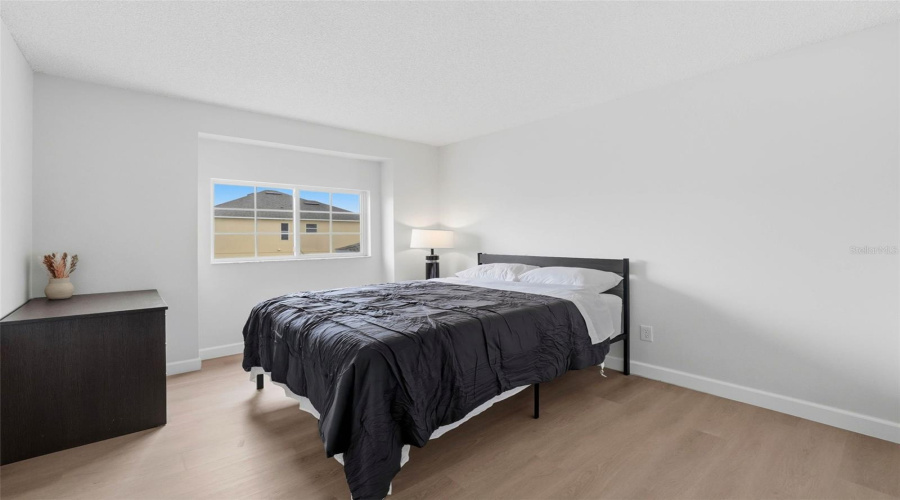 KISSIMMEE, Florida 34746, 5 Bedrooms Bedrooms, ,3 BathroomsBathrooms,Residential,For Sale,SEASONS,0,MFRO6357414