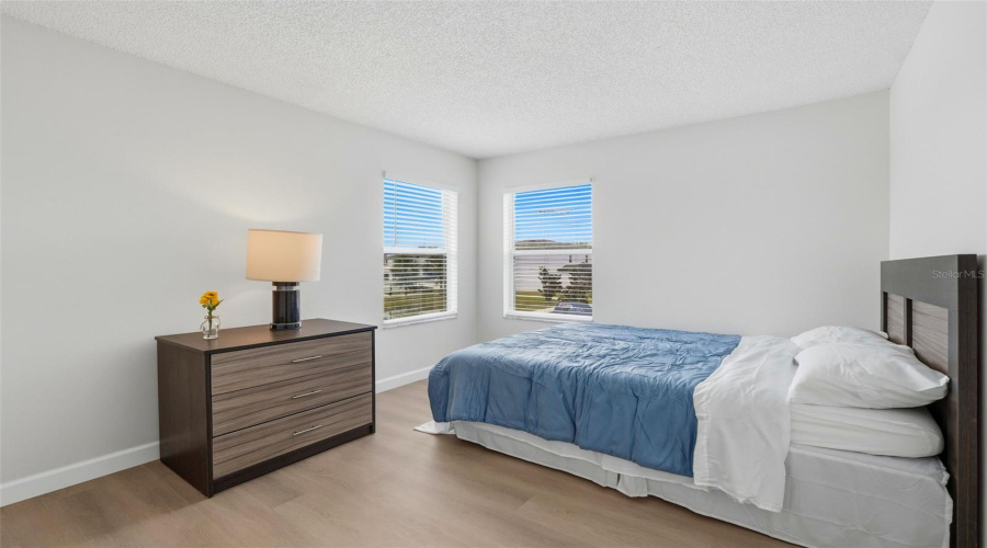 KISSIMMEE, Florida 34746, 5 Bedrooms Bedrooms, ,3 BathroomsBathrooms,Residential,For Sale,SEASONS,0,MFRO6357414