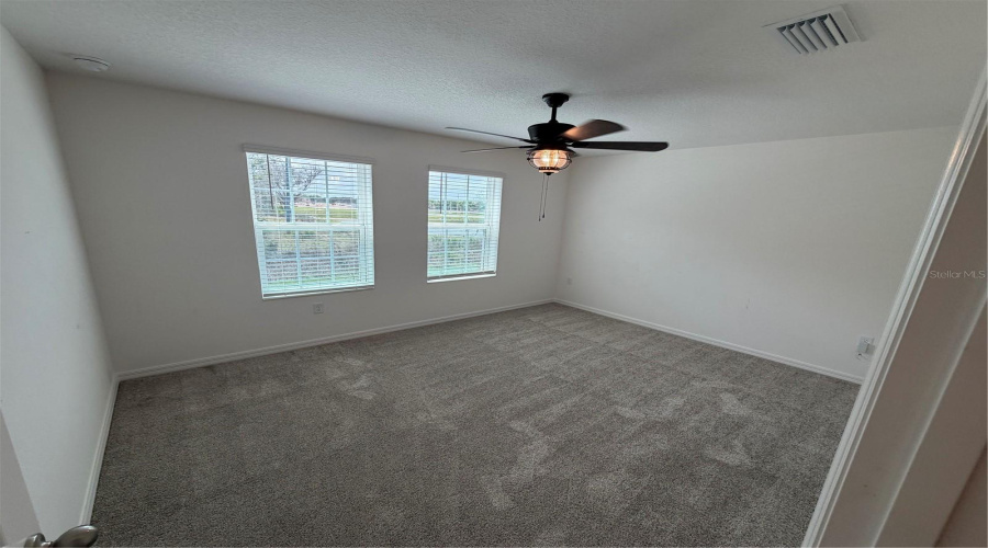 DAVENPORT, Florida 33837, 4 Bedrooms Bedrooms, ,2 BathroomsBathrooms,Residential,For Sale,NORTH,0,MFRTB8495136