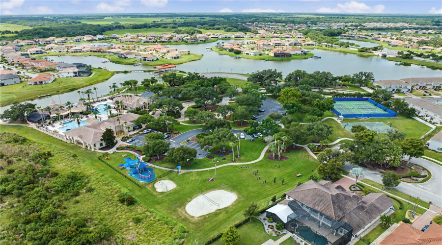 KISSIMMEE, Florida 34746, 3 Bedrooms Bedrooms, ,3 BathroomsBathrooms,Residential,For Sale,BOWFIN,0,MFRO6420099