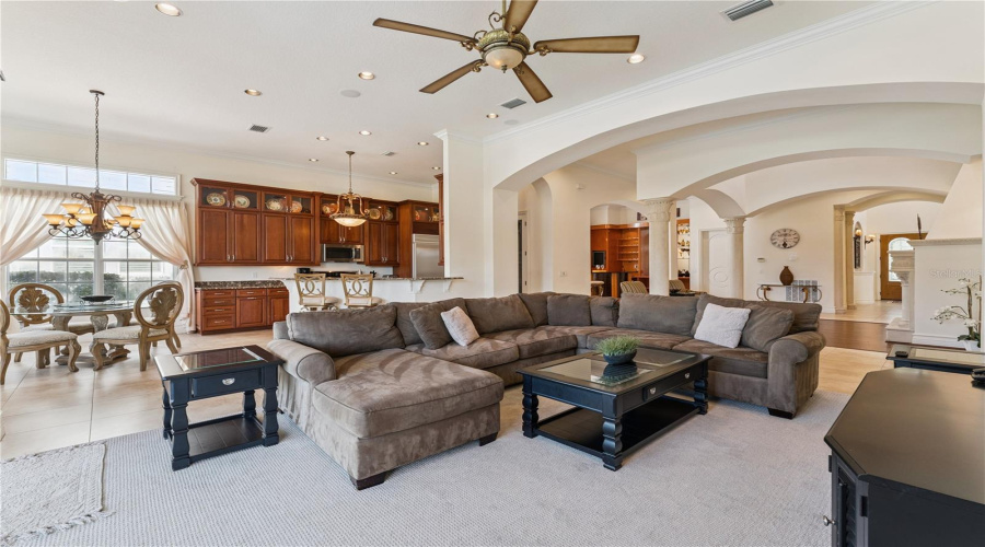 REUNION, Florida 34747, 5 Bedrooms Bedrooms, ,5 BathroomsBathrooms,Residential,For Sale,GATHERING,0,MFRO6414984