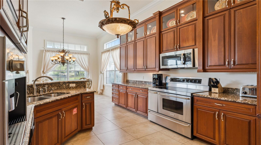 REUNION, Florida 34747, 5 Bedrooms Bedrooms, ,5 BathroomsBathrooms,Residential,For Sale,GATHERING,0,MFRO6414984