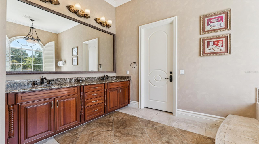 REUNION, Florida 34747, 5 Bedrooms Bedrooms, ,5 BathroomsBathrooms,Residential,For Sale,GATHERING,0,MFRO6414984