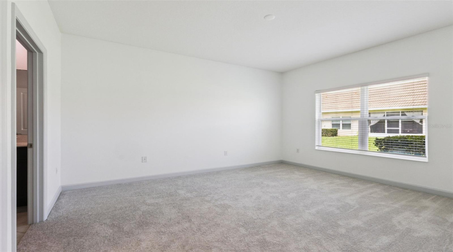 DAVENPORT, Florida 33896, 2 Bedrooms Bedrooms, ,2 BathroomsBathrooms,Residential,For Sale,TRAPPERS TRAIL,0,MFRO6425138