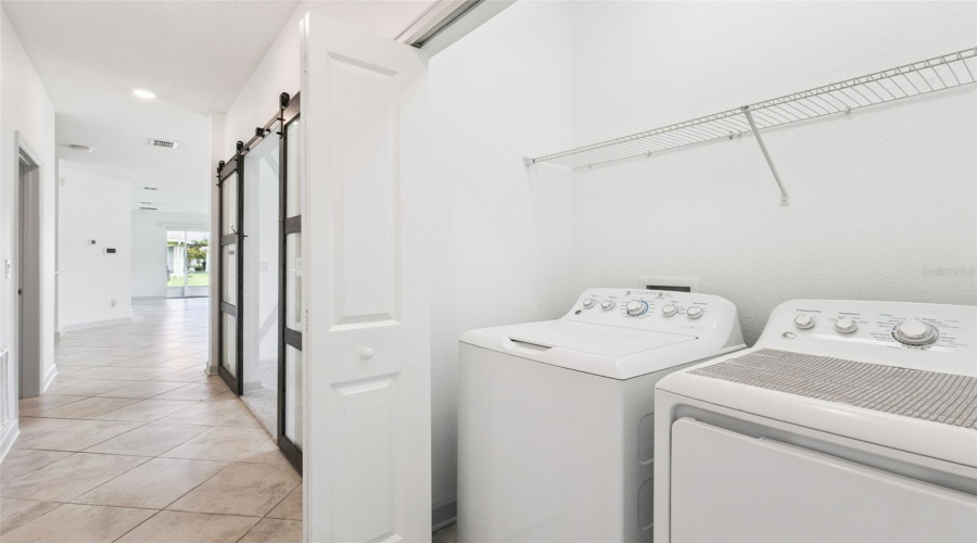 DAVENPORT, Florida 33896, 2 Bedrooms Bedrooms, ,2 BathroomsBathrooms,Residential,For Sale,TRAPPERS TRAIL,0,MFRO6425138